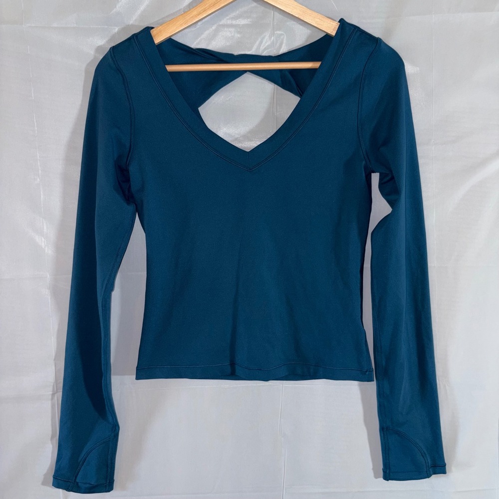 Athleta Shanti Top Womens Small Teal Blue Twist Back V-Neck Long Sleeve Active